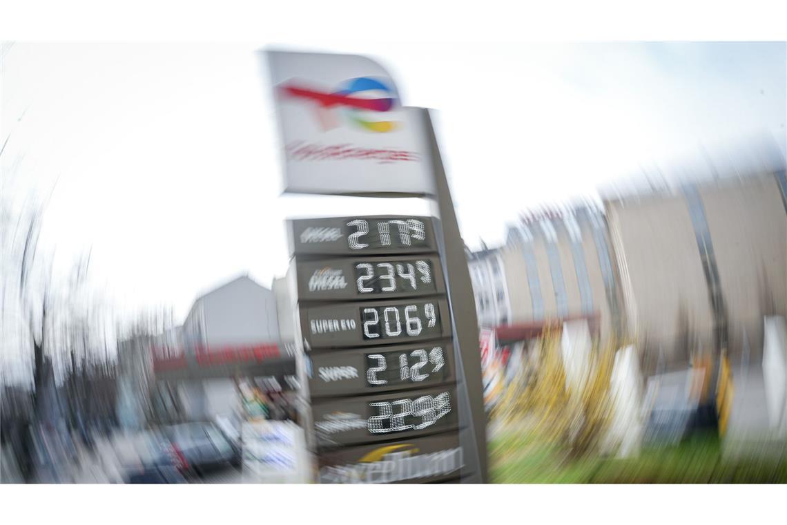 Die Koalition nimmt die Mineralölbranche ins Visier. (Symbolbild)