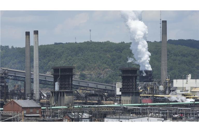 Die Kokerei Clairton Coke Works von U.S. Steel ist in Clairton zu sehen – bei einer Explosion ist mindestens eine Person gestorben (Archivfoto).