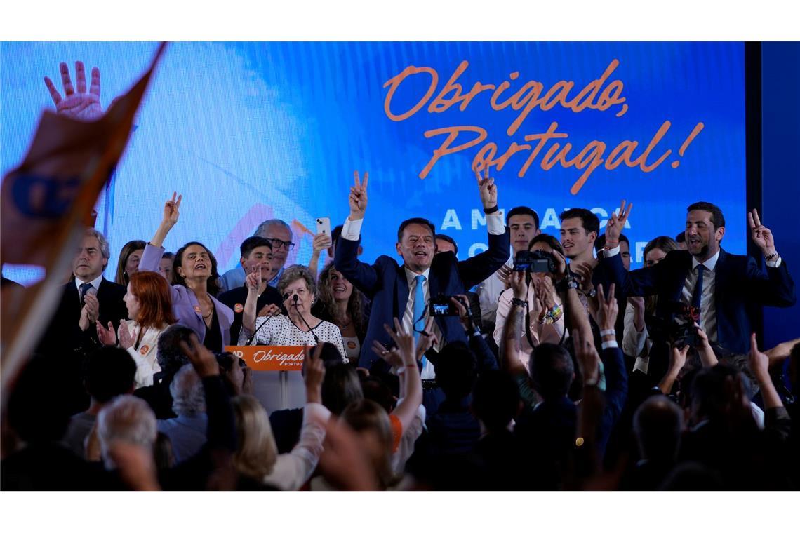 Rechtsruck trübt Konservativen-Sieg in Portugal Die Konservativen gewannen und jubelten, verpassten aber erneut die absolute Mehrheit.
