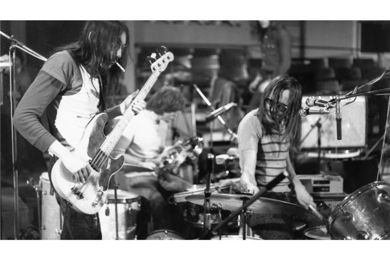 Die Krautrock-Band Embryo bei einem Auftritt, Anfang 1970er Jahre. 