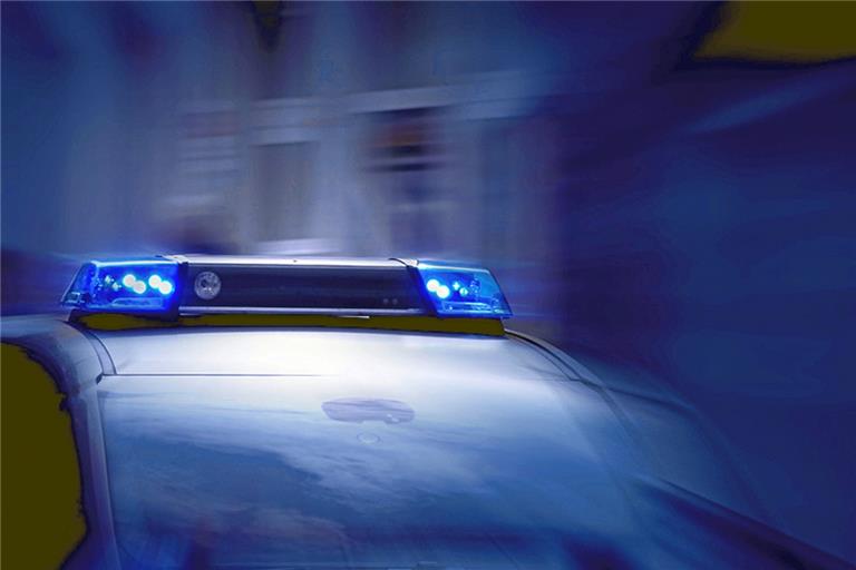 Die Kriminalpolizei sucht nach der Passantin, die eingegriffen hat. Symbolfoto: pattilabelle/stock.adobe.com