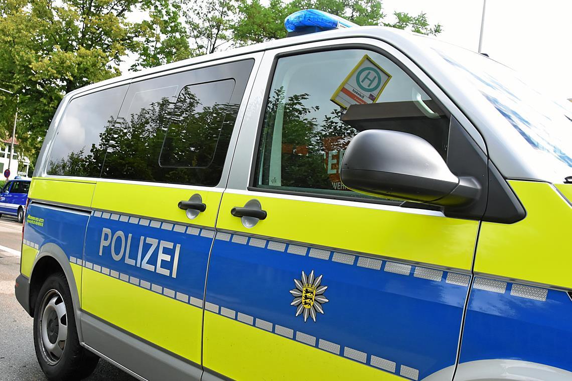 Raubüberfall in Althütte: Frau in Hinterhalt gelockt und niedergeschlagen Die Kriminalpolizei Waiblingen sucht nach Hinweisen zum Tatverdächtigen. Symbolfoto: Tobias Sellmaier