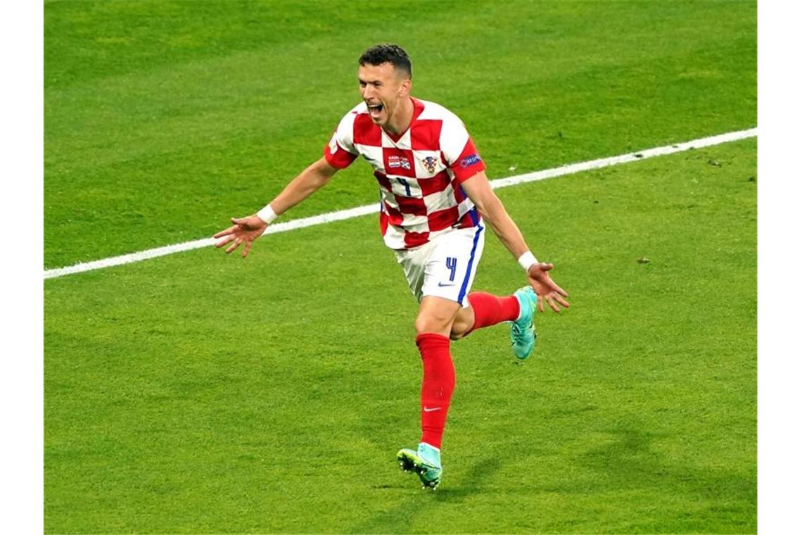Die Kroaten müssen auf Ivan Perisic verzichten. Foto: Owen Humphreys/PA Wire/dpa