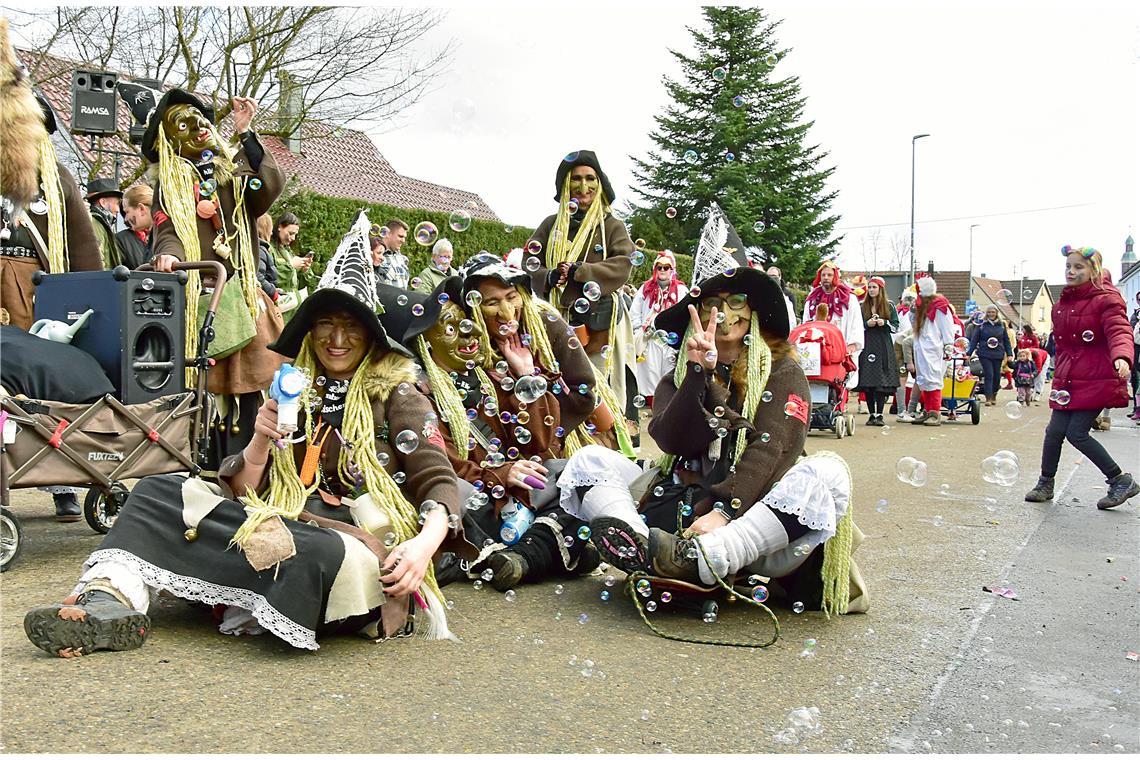 Die Kromm-Hexa aus Ottenbach. Faschingsumzug in Althütte. SK