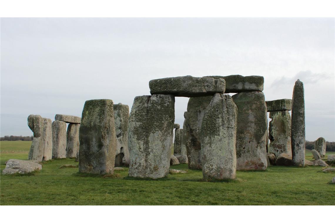 Wie Ken Follett mit "Stonehenge" Geschichte neu erzählt Die Kultstätte Stonehenge.