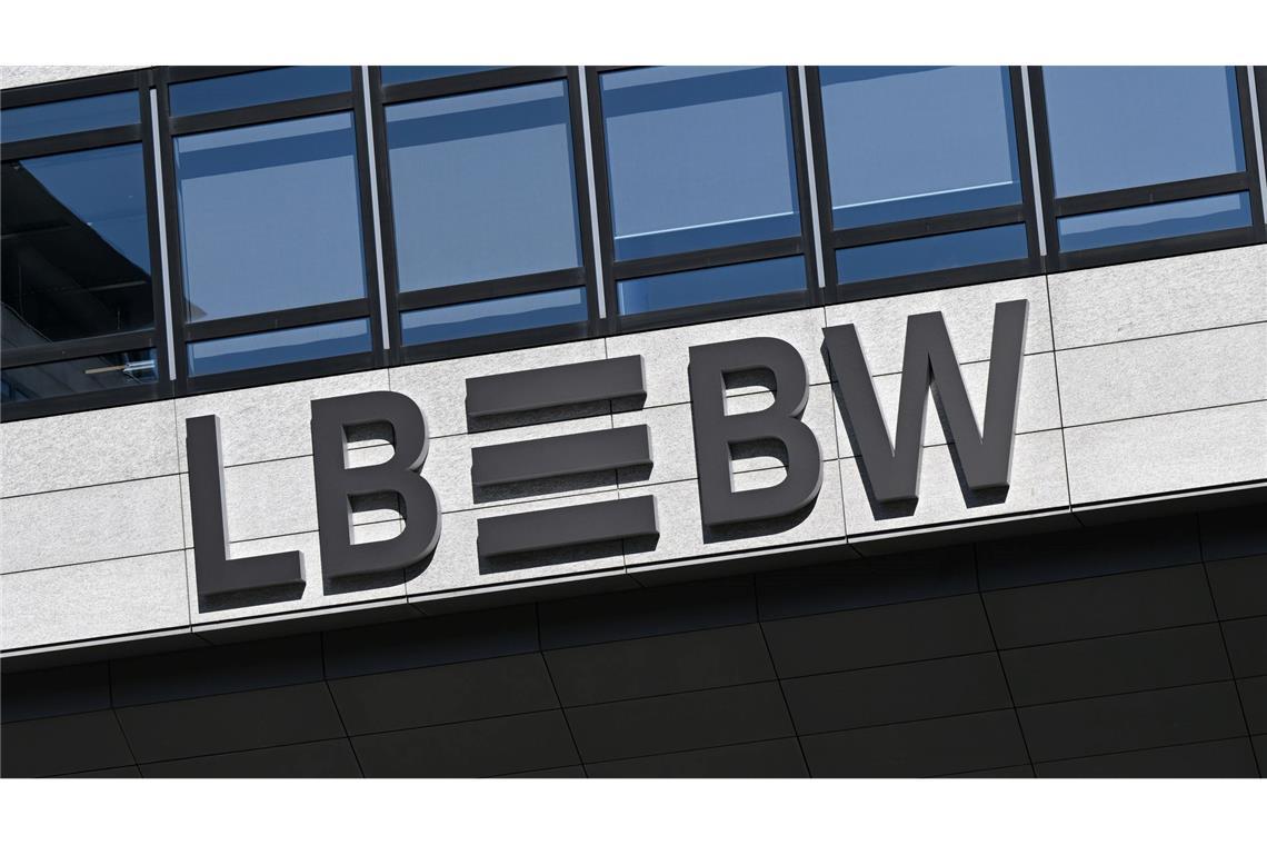 Die LBBW teilte mit, dass man die Ermittlungen der Behörden von Beginn an vollumfänglich unterstützt und auch selbst zur Aufklärung beigetragen habe. (Archivbild)