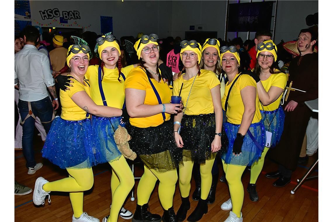 Die legendäre Blau-Weiß-Party des TV Sulzbach/Murr in der Festhalle. Eine ausgel...