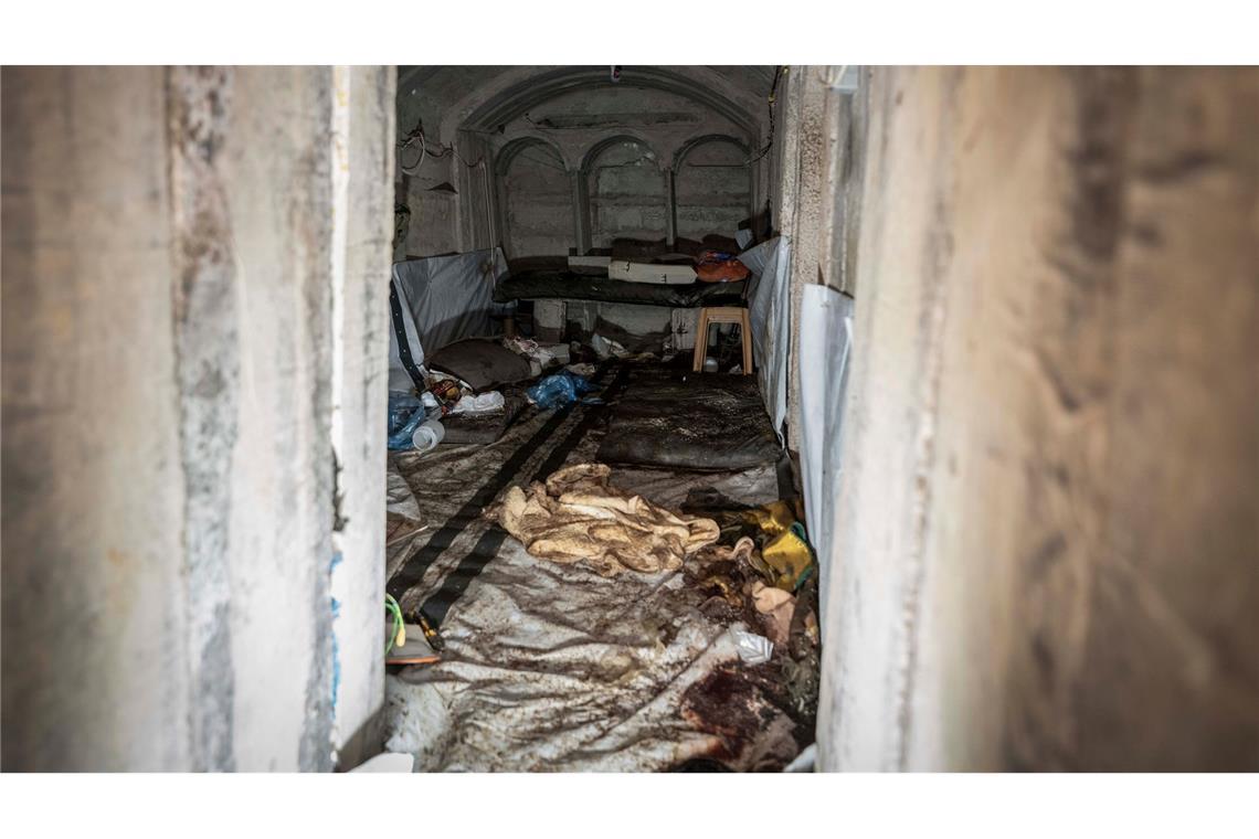 Israel stoppt Gaza-Schiff – Aktivisten sollen Land verlassen Die Leiche des Hamas-Militärchefs Mohammed al-Sinwar wurde angeblich in einem Tunnel unter einer Klinik gefunden.