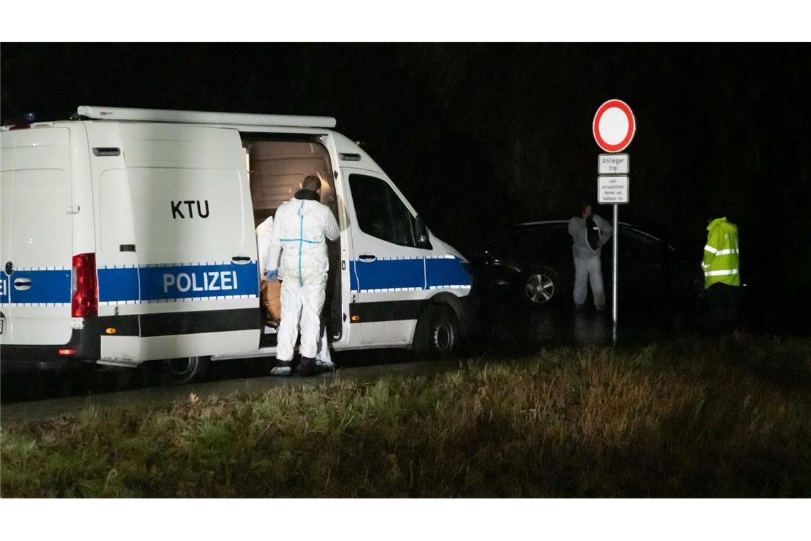 Jugendlicher tot an See gefunden - Mordkommission ermittelt