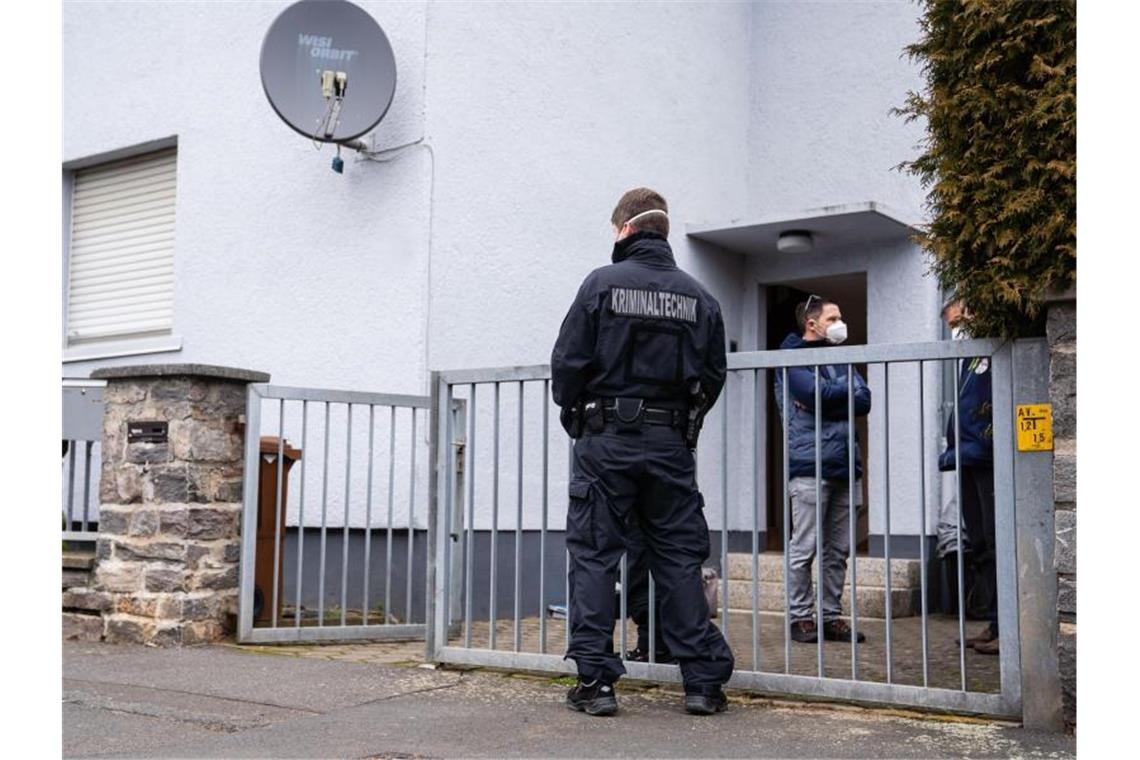 Die Leichen der Kinder sollten noch heute obduziert werden, um die Todesursache zu klären. Foto: Nicolas Armer/dpa