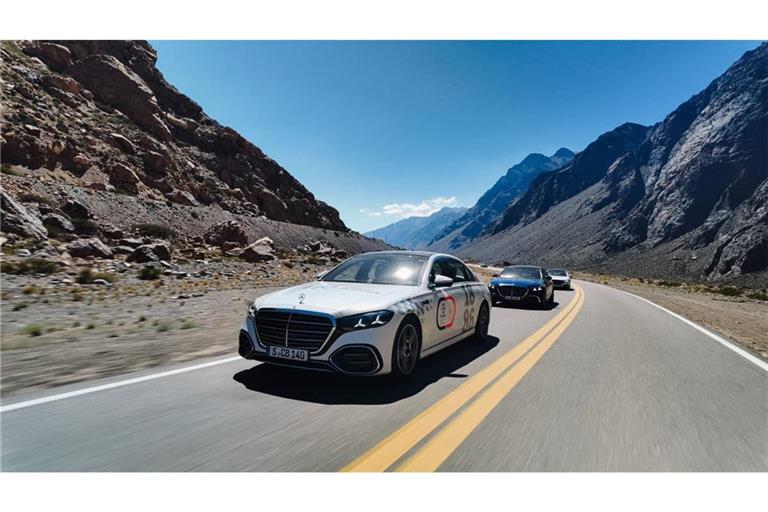 Die letzte Südamerika-Etappe der interkontinentalen Sternfahrt führte die neue Mercedes-Benz S-Klasse über die Anden in Argentinien nach Chile.