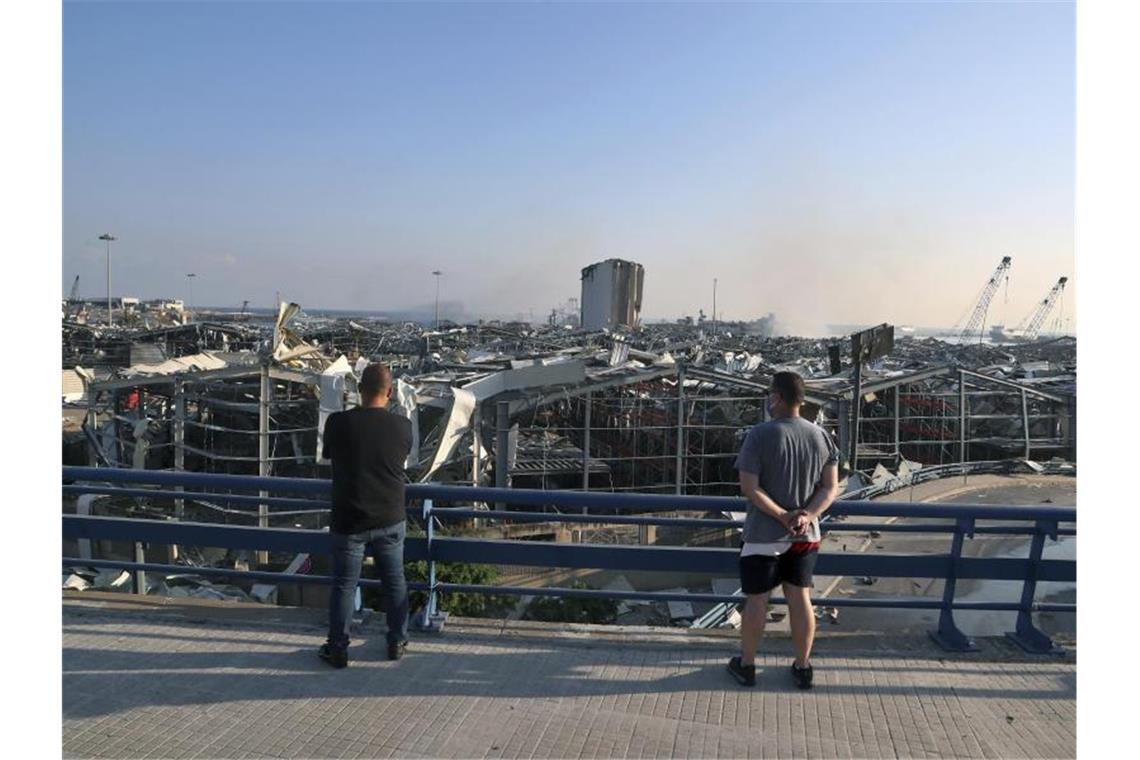 Beirut unter Schock - Länder schicken Rettungsteams