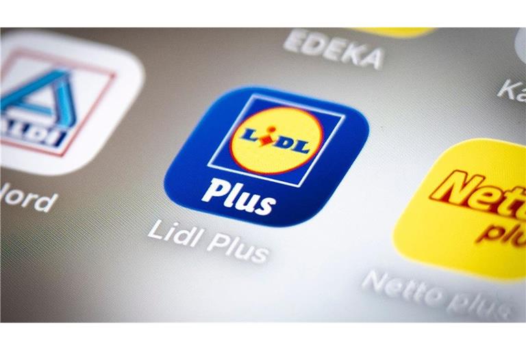 Die Lidl Plus App ist auf einem Smartphone zu sehen. (zu dpa: «Klage gegen Lidl-App: Gericht will Entscheidung verkünden»)