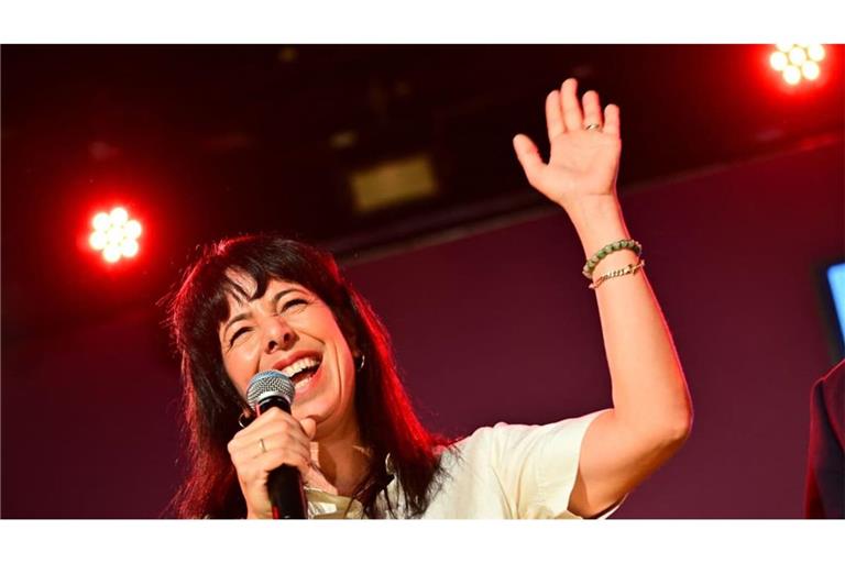 Die Linken führen in Berlin: Elif Eralp (Die Linke), Spitzenkandidatin und stellvertretende Vorsitzende der Linksfraktion, liegt bei der Abgeordnetenhauswahl in der Hauptstdat vorn.