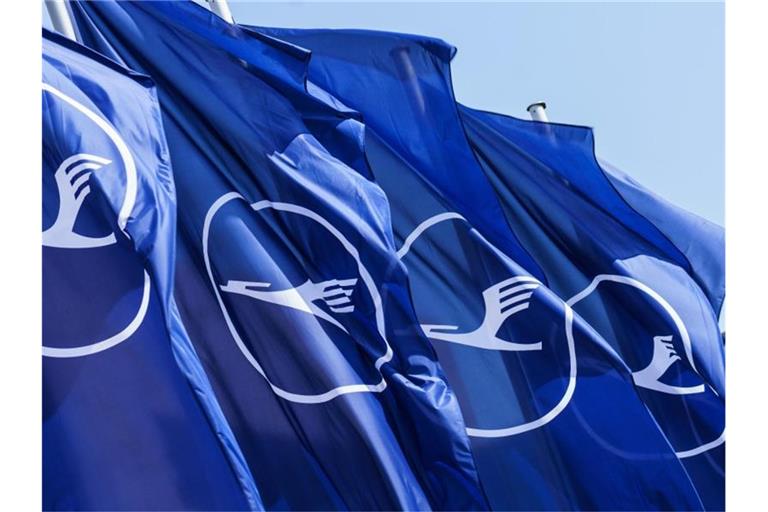 Die Lufthansa investiert trotz ihrer schwierigen Lage in der Corona-Krise in neue Langstreckenjets. Foto: Andreas Arnold/dpa/Symbolbild