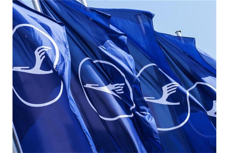 Die Lufthansa prüft eine neue Airline. Foto: Andreas Arnold/dpa