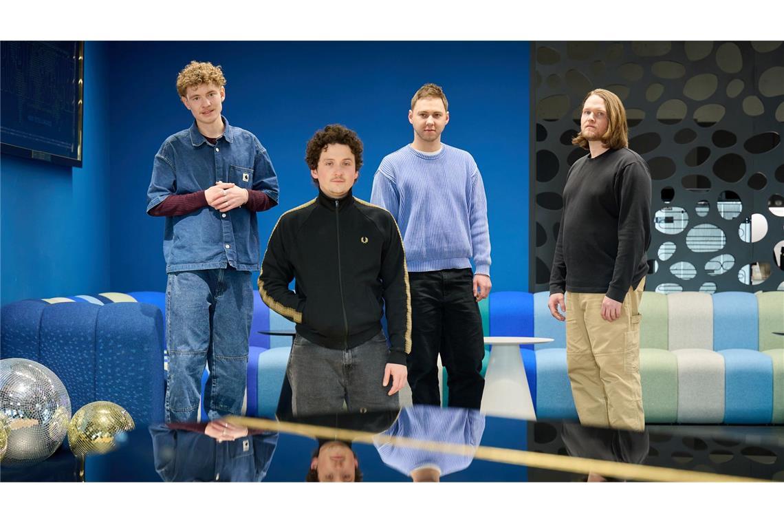 Von Krisen und Aufbruch: Provinz setzt neue Akzente Die markante Stimme des Leadsängers Vincent Waizenegger (2.v.l0.) steht im Fokus. (Archivbild)