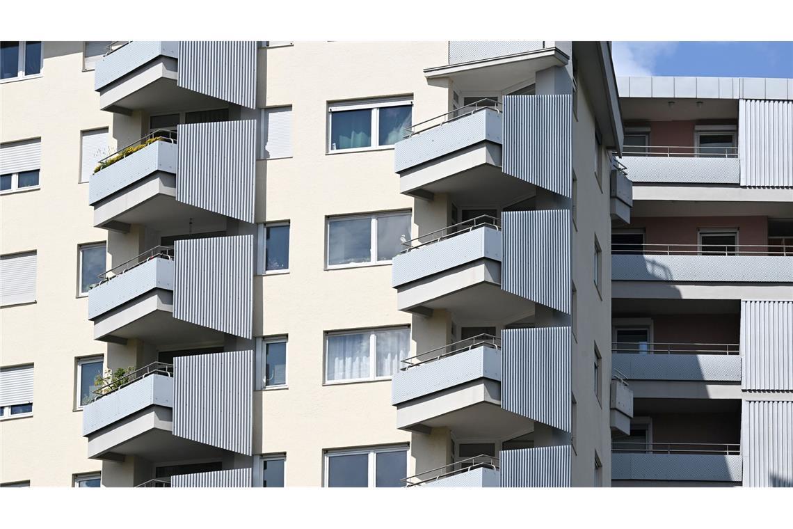 Mietpreisbremse verlängert- Ministerin droht mit Bußgeld Die Mietpreisbremse gilt nur in Gebieten mit angespanntem Wohnungsmarkt. (Symbolbild)
