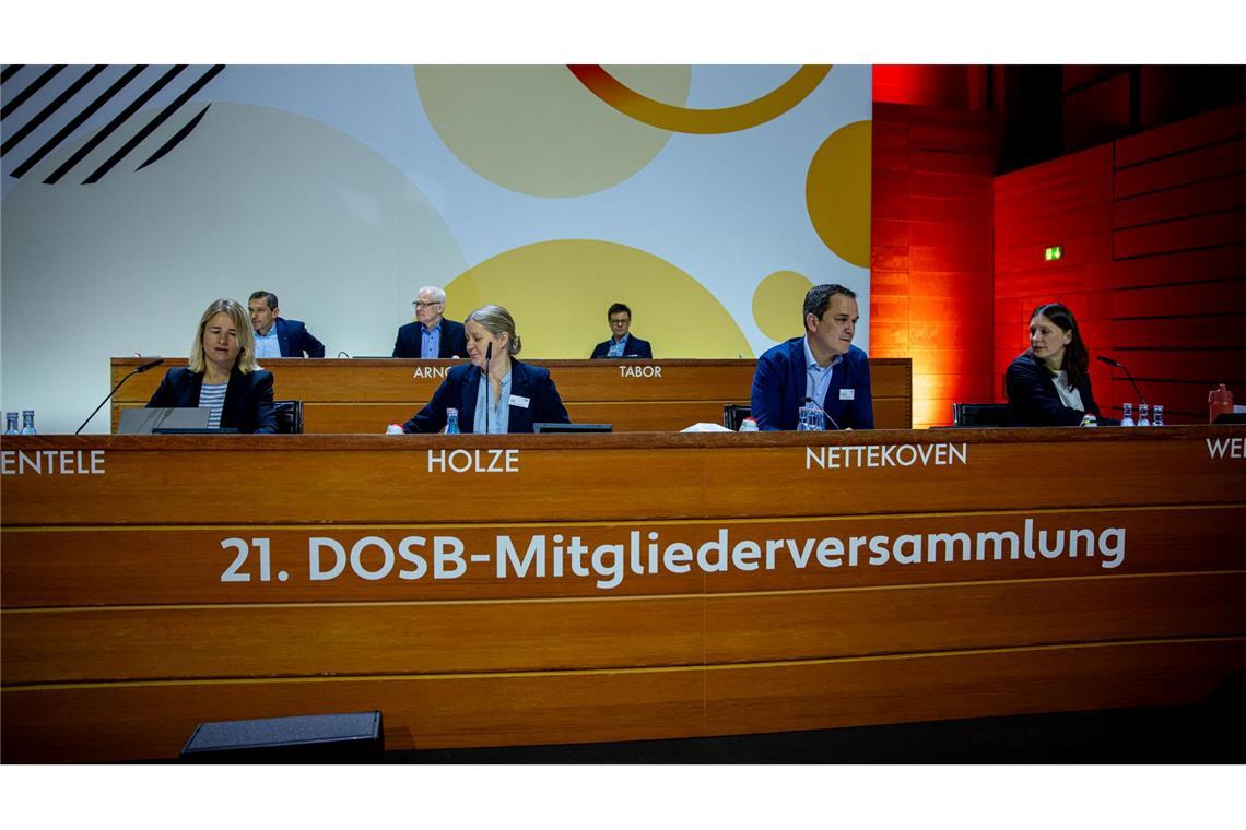 Deutsche Olympia-Bewerbung: Ein "Ja!" und viele Fragen Die Mitgliederversammlung sprach sich für einen weiteren Schritt Richtung deutscher Olympia-Bewerbung aus.