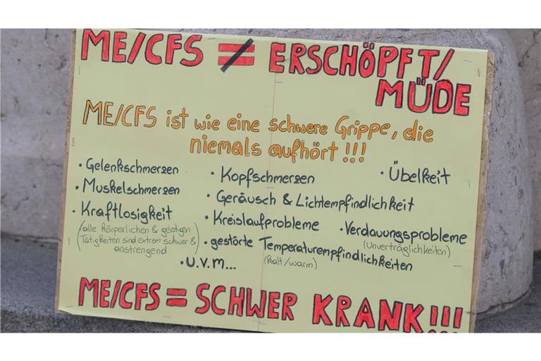 Die Myalgische Enzephalomyelitis/Chronisches Fatigue Syndrom ist eine schwere neuroimmunologische Erkrankung, die oft zu einem hohen Grad koerperlicher Behinderung fuehrt. Weltweit sind etwa 40 Millionen  Menschen betroffen.