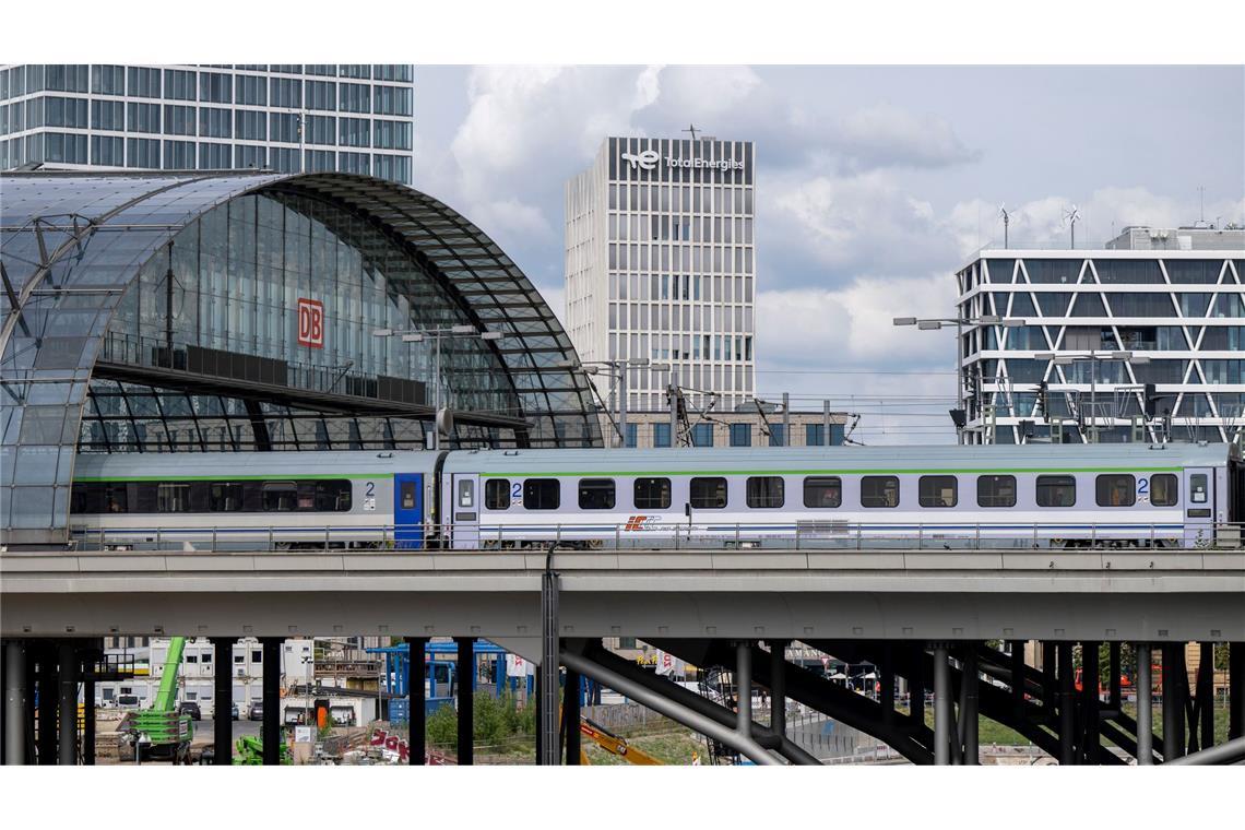 Neue Bahn-Verbindungen von Berlin und Leipzig nach Polen Die Nachfrage nach Reiseverbindungen zwischen Deutschland und Polen ist stark gestiegen. (Archivbild)