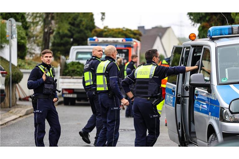 Die neu gewählte Bürgermeisterin von Herdecke wurde bei einem Messerangriff lebensgefährlich verletzt. (Symbolbild)