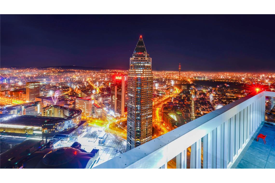 Die neue EU-Behörde AMLA mit Sitz im Frankfurter Messeturm soll Geldwäsche bekämpfen (Archivbild)