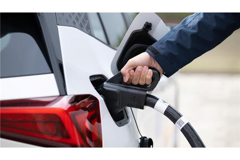 Die neue Kaufprämie für Elektroautos soll rückwirkend ab Jahresanfang gelten.