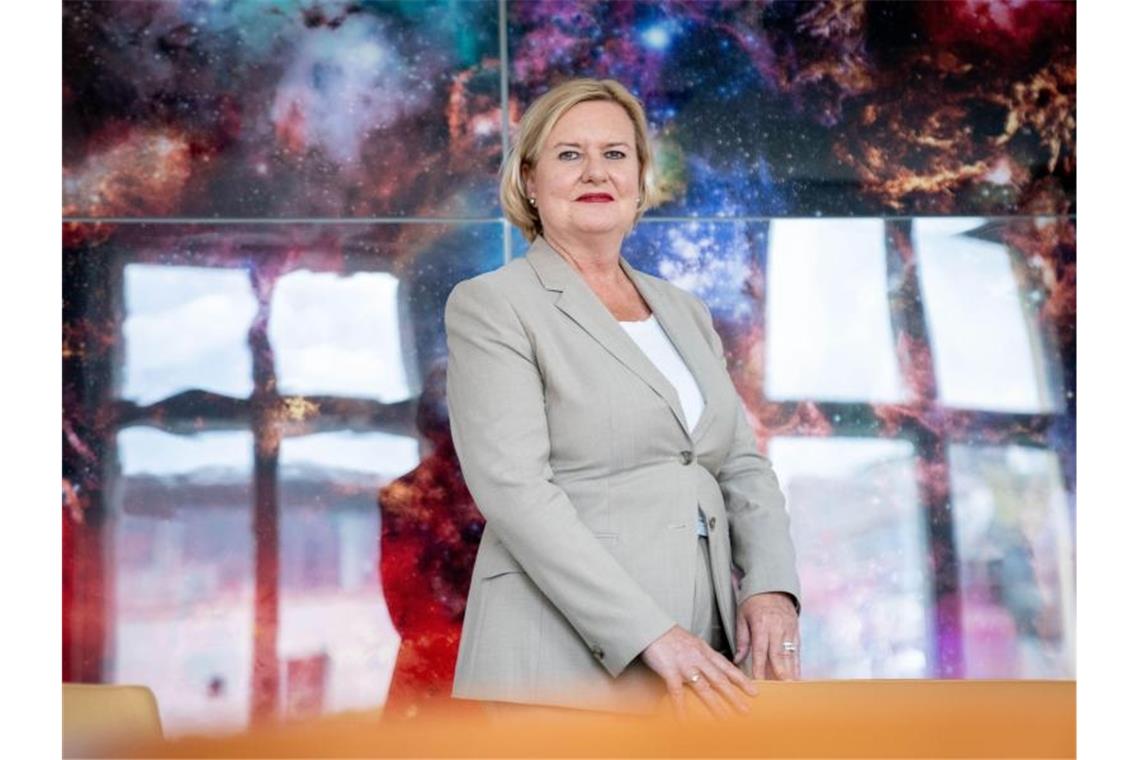 Die neue Wehrbeauftragte, Eva Högl (SPD), rät zu Wachsamkeit. Foto: Kay Nietfeld/dpa
