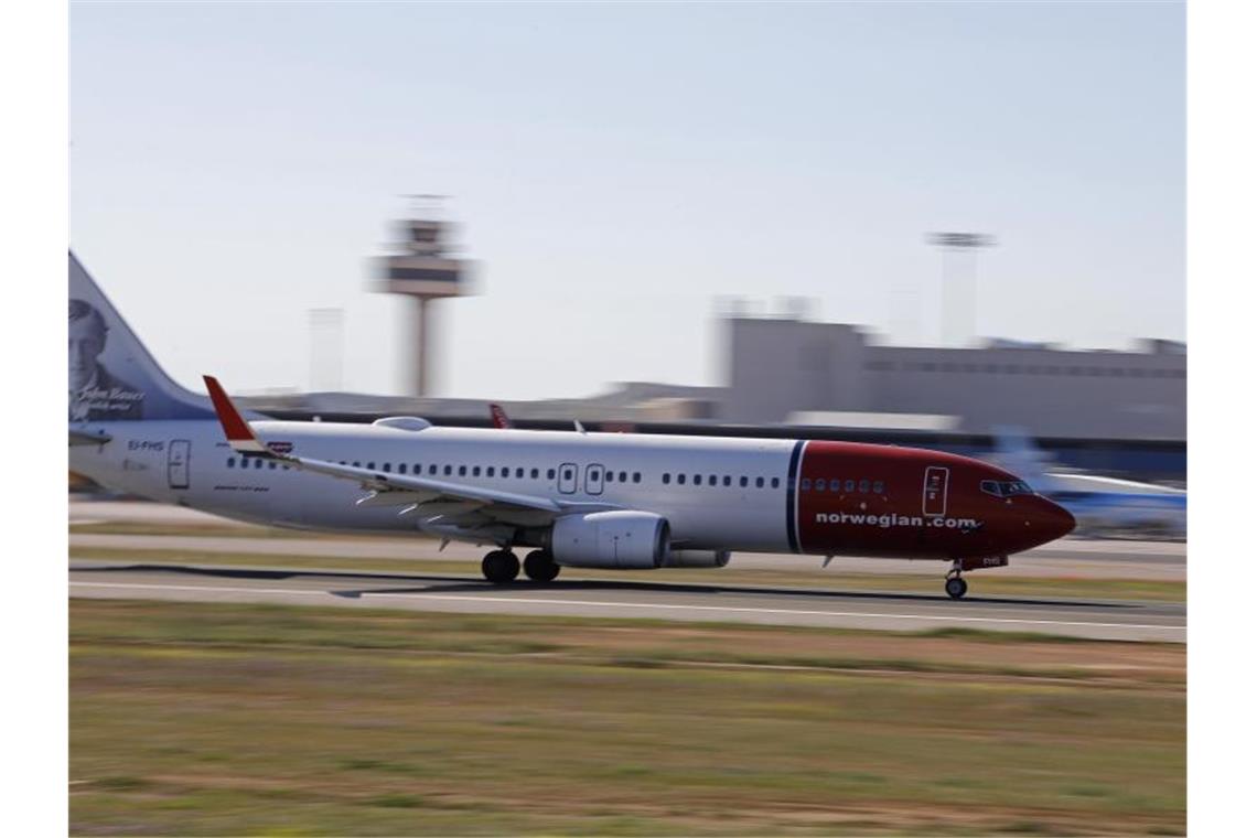 Die norwegische Fluggesellschaft Norwegian braucht mehr finanziellen Spielraum und bittet deshalb einige Gläubiger, die Kredite zu verlängern. Foto: Clara Margais