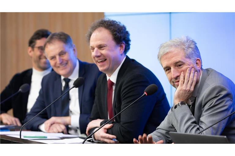 Die Oberbürgermeister Matthias Klopfer (SPD, Esslingen), Richard Arnold (CDU, Schwäbisch Gmünd), Matthias Knecht (Ludwigsburg), Boris Palmer (Tübingen) (von links).