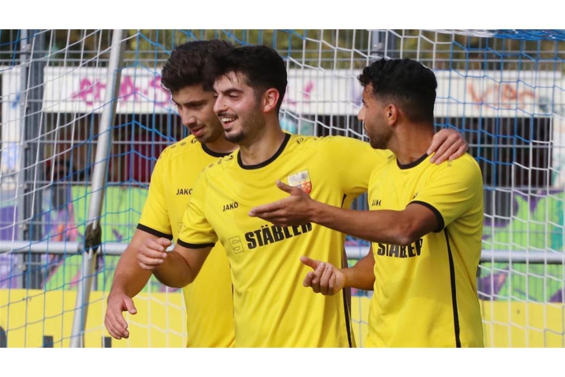 Die Offensive der Spvgg Weil der Stadt ist hochkarätig besetzt: Salih Karaman, Samet Ceviker und Vorjahres-Torschützenkönig Mousa El Arkoubi (v.li.) können die Städter wieder weit nach vorne schießen.