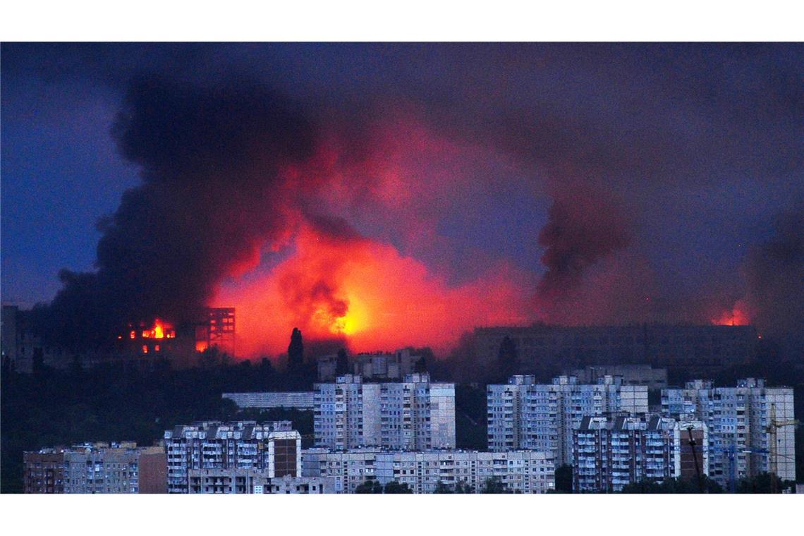 Charkiw erneut bombardiert: Tote und viele Verletzte