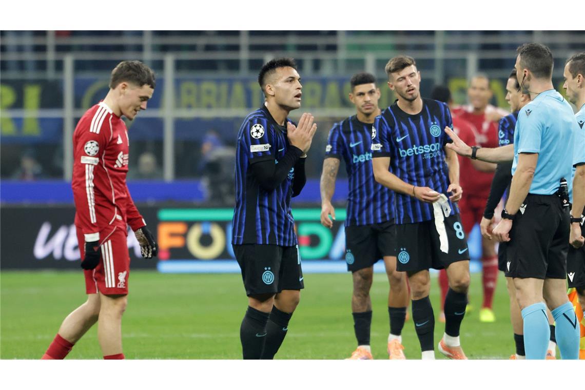 Die Partie war in den Schlussminuten durch einen Elfmeterpfiff von Felix Zwayer nach einem Trikotzupfer gegen Florian Wirtz entschieden worden.