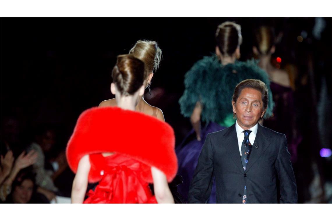 Die Perfektion, die Valentino selbst anstrebte, forderte er auch von seinen Mitarbeitern.