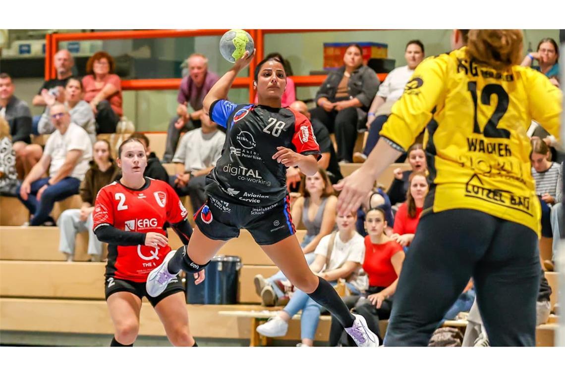 Die pfeilschnelle Seema Awad trifft im Spiel gegen den&nbsp; HSG St. Leon/Reilingen sieben Mal.