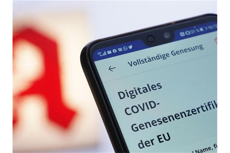 Die politische Entscheidung, dass Genesene nur noch knapp drei Monate als geschützt gelten, sorgt vielfach für Unmut und Unverständnis. Foto: Marcus Brandt/dpa