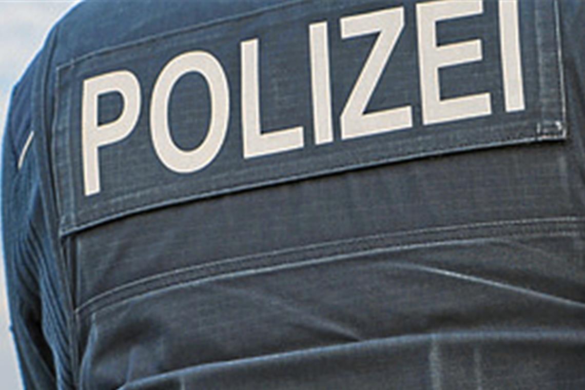 Die Polizei bittet um Hinweise zu zwei Fällen von Unfallflucht. Foto: fotolia_abr68.