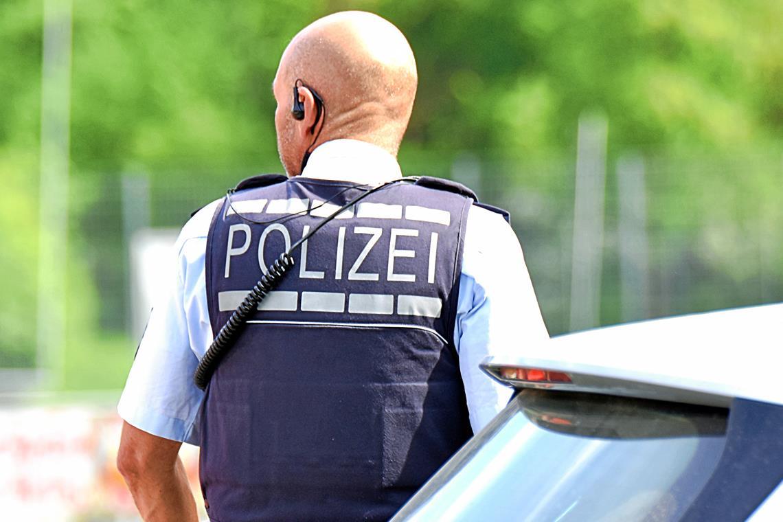 Tankstelle in Kernen ausgeraubt Die Polizei bittet um Zeugenhinweise. Symbolfoto: Tobias Sellmaier