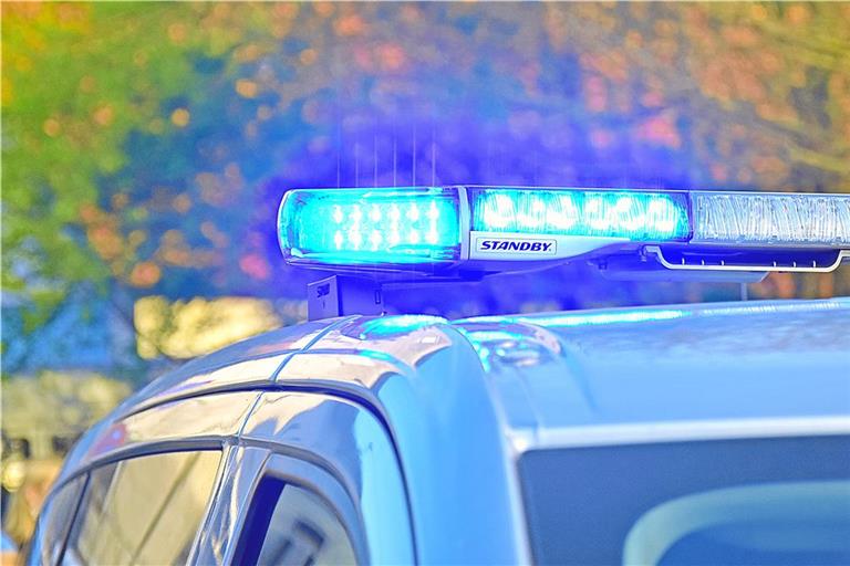 Die Polizei bittet Zeugen um Hinweise. Symbolfoto: Tobias Sellmaier