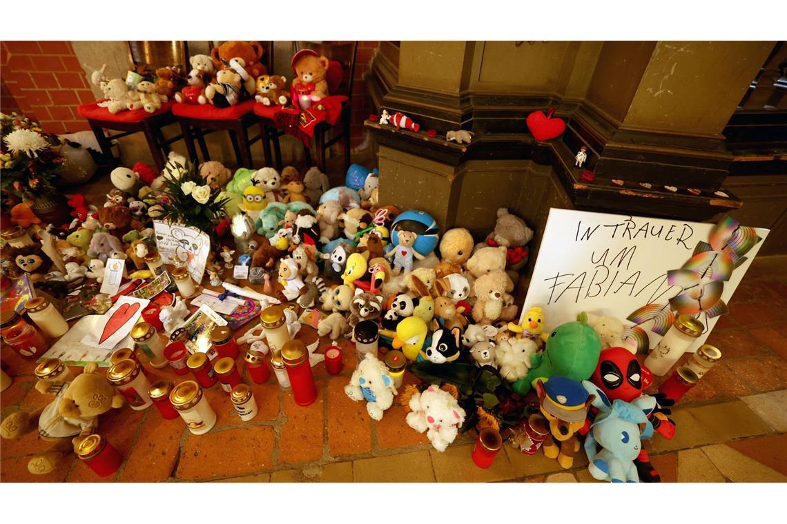 Fall Fabian: Ermittler beschlagnahmen Geländewagen