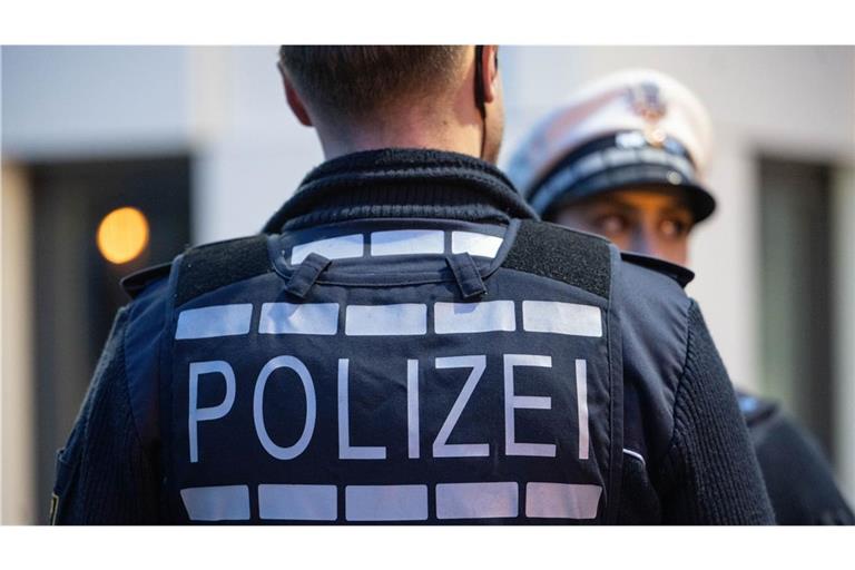 Die Polizei durchsuchte die Wohnung des 30-Jährigen. (Symbolfoto)
