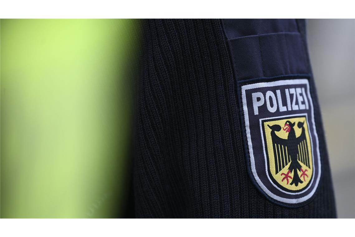 Die Polizei ermittelt nach dem Angriff. (Symbolfoto)