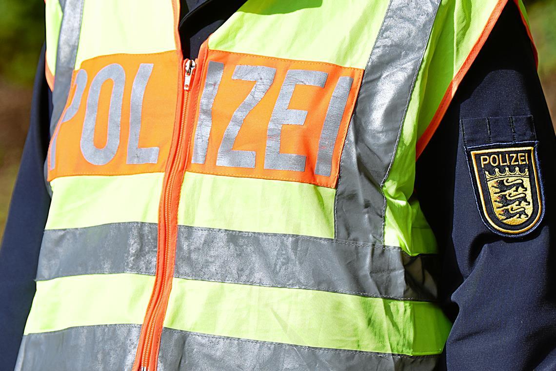 Tödlicher Unfall bei Fellbach: Mann von S-Bahn erfasst Die Polizei ermittelt nun, warum sich der Mann auf den Gleisen befand. Symbolfoto: Tobias Sellmaier