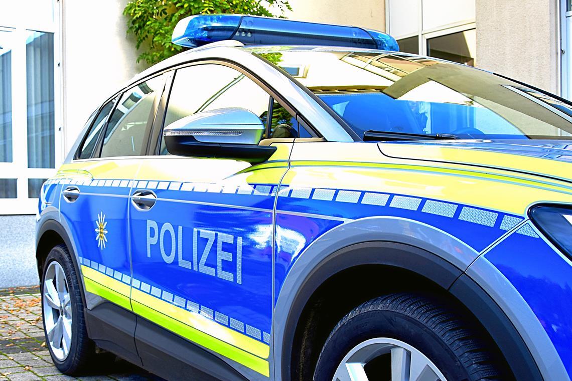 Fußgängerin wird bei Unfall schwer verletzt Die Polizei ermittelt nun zur genauen Unfallursache. Symbolfoto: Tobias Sellmaier