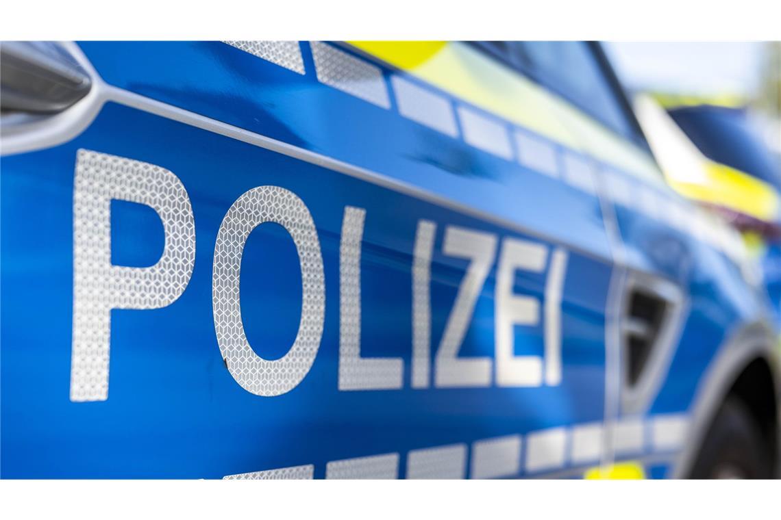 Einbrecher sperrt sich selbst in Kiosk ein Die Polizei ermittelt (Symbolbild).