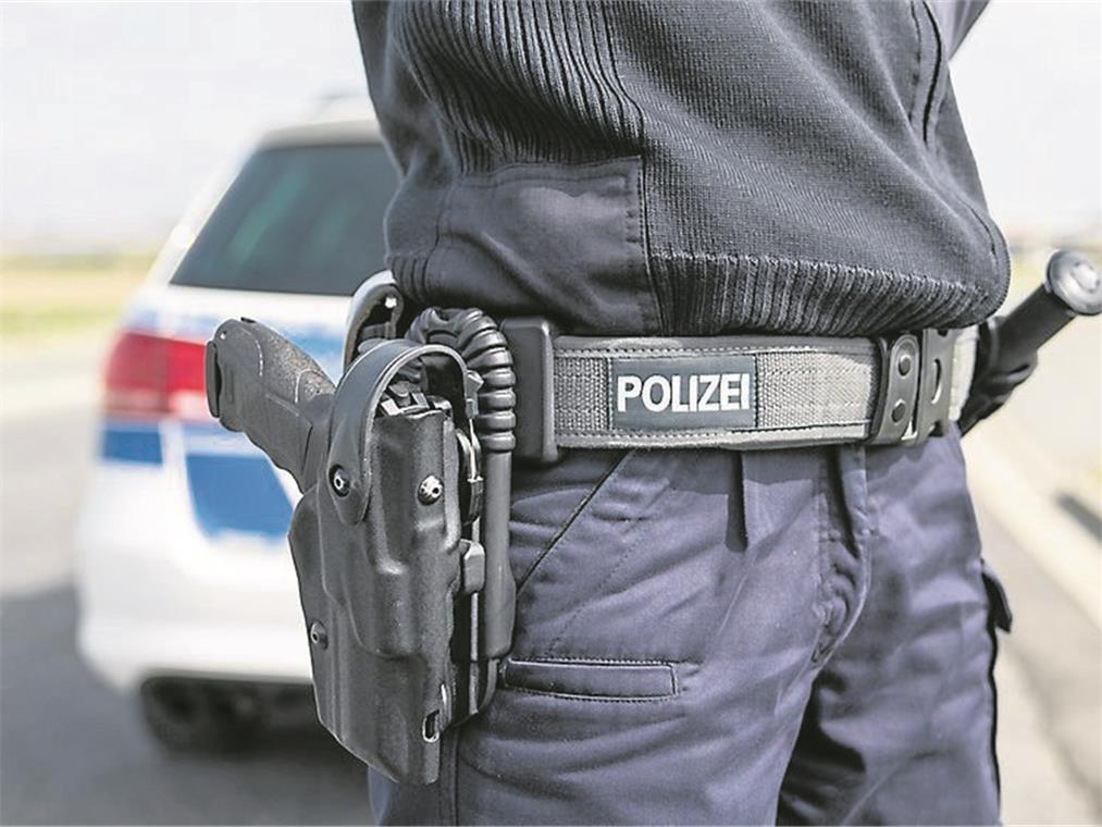 Falschparker schlägt und tritt Die Polizei ermittelt. Symbolfoto: Fotolia