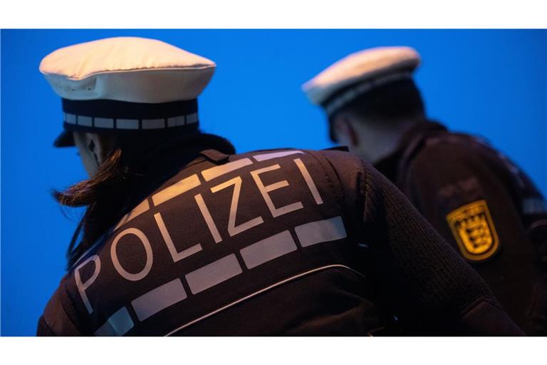 Die Polizei ermittelt wegen gefährlicher Körperverletzung (Symbolbild).