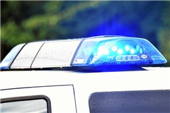 Die Polizei hält den selben Mann gleich zweimal in einer Nacht auf. Symbolfoto: Tobias Sellmaier