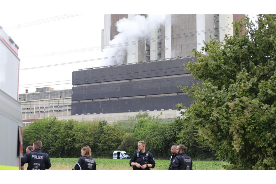 Die Polizei hat einen Verdächtigen im Zusammenhang mit den Anschlägen auf das deutsche Strometz festgenommen.